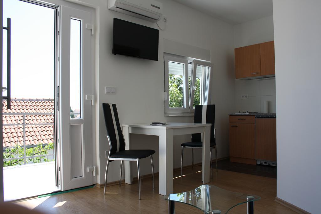Apartments Suker Τρογκίρ Εξωτερικό φωτογραφία