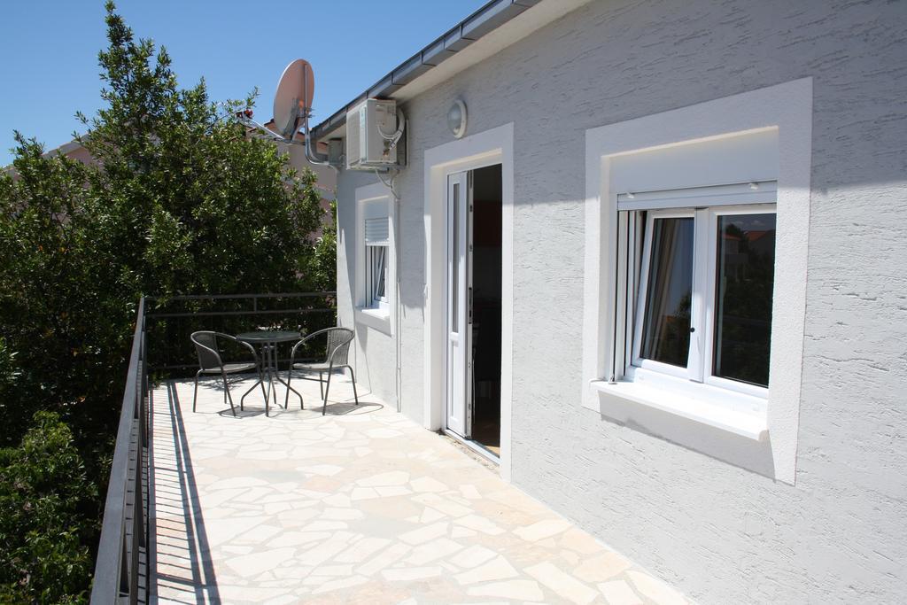 Apartments Suker Τρογκίρ Εξωτερικό φωτογραφία
