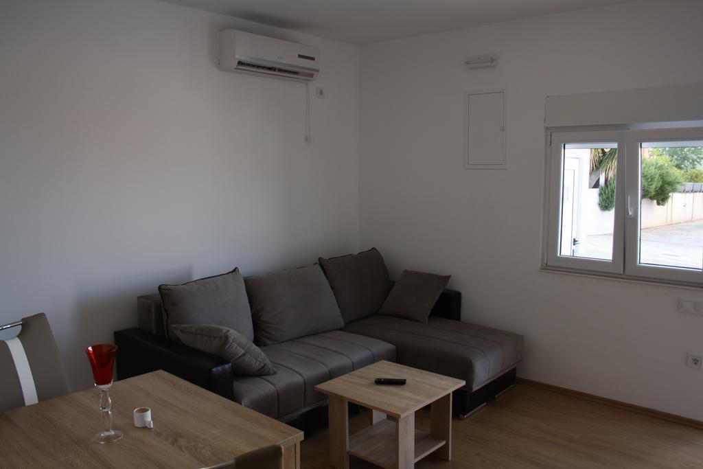 Apartments Suker Τρογκίρ Εξωτερικό φωτογραφία