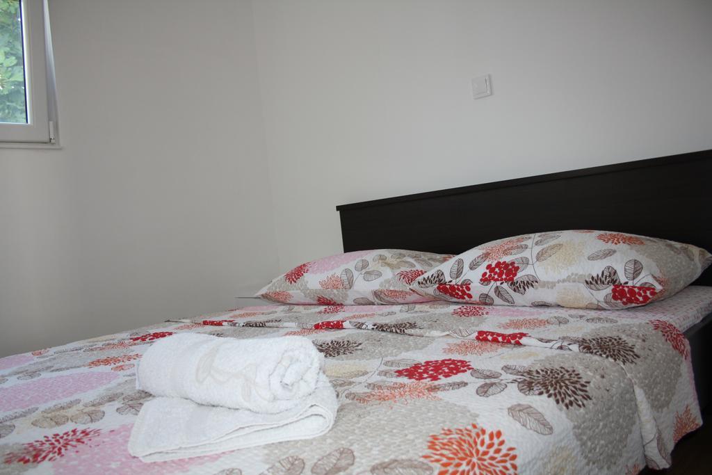Apartments Suker Τρογκίρ Εξωτερικό φωτογραφία