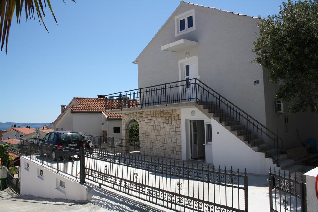 Apartments Suker Τρογκίρ Εξωτερικό φωτογραφία