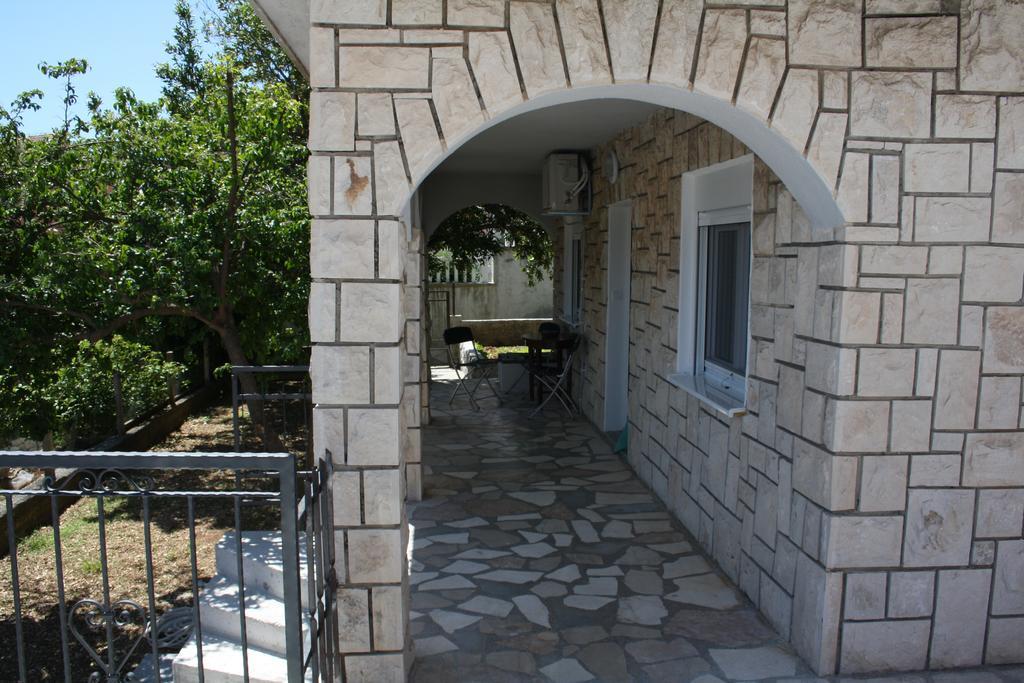 Apartments Suker Τρογκίρ Εξωτερικό φωτογραφία