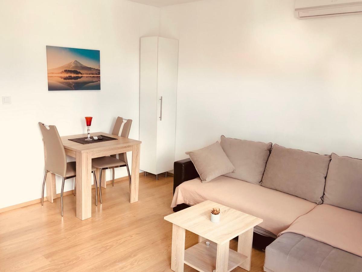Apartments Suker Τρογκίρ Εξωτερικό φωτογραφία